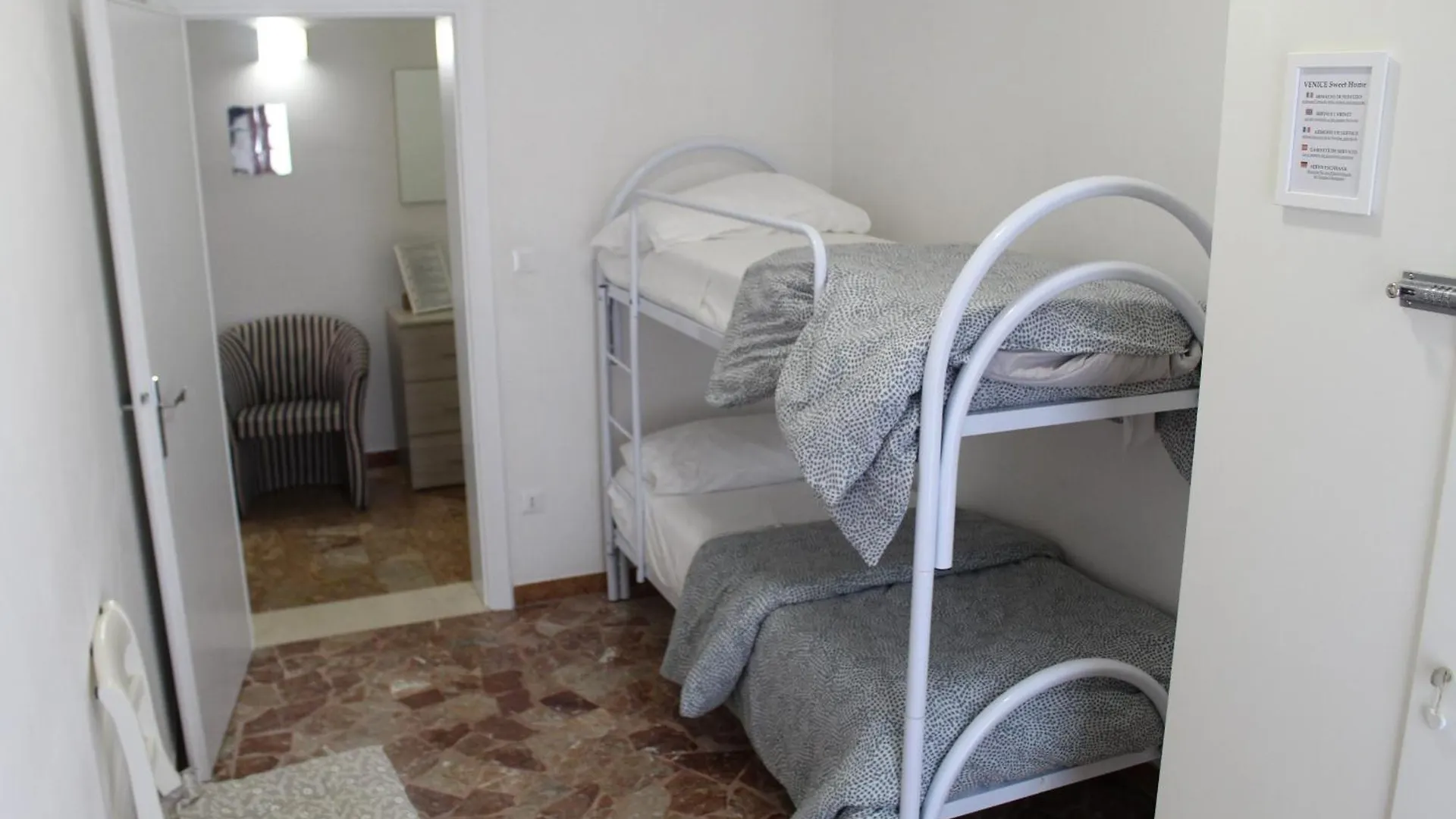 Venice Sweet Home - Your Home In A Beautiful Neighborhood Of The City Of Venice Favaro Veneto 0*,