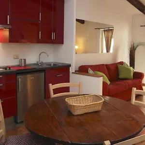  Apartamento San Teodoro Italia